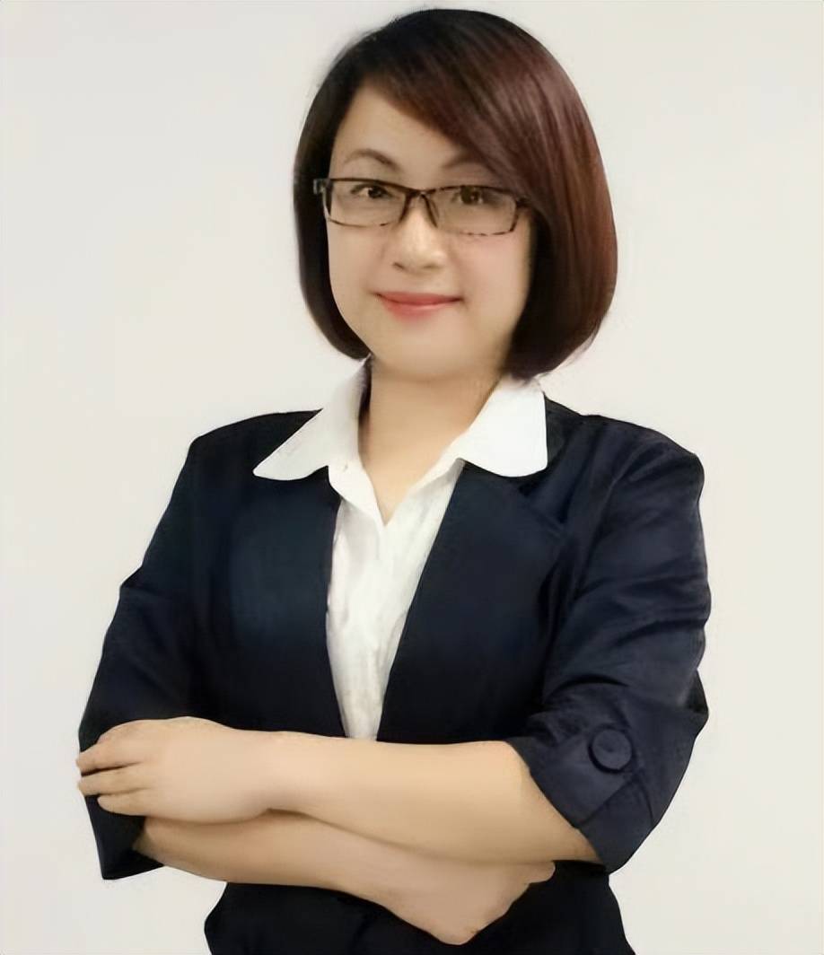 平安人寿汕头中心支公司杨珊珊——我若盛开,蝴蝶自来_客户_保险_工作