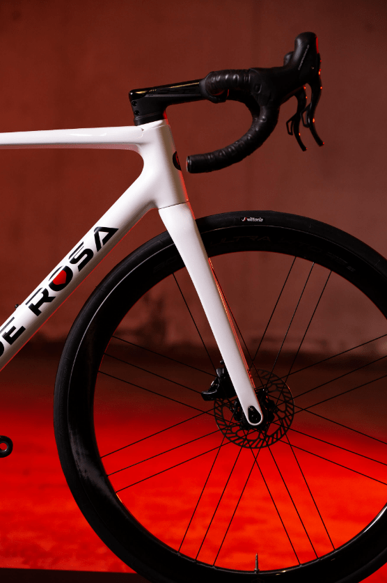 致敬创始人 de rosa发布70周年纪念版公路车_搜狐汽车_搜狐网