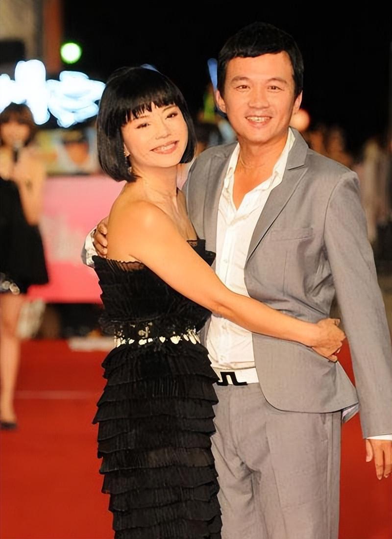 同床15年,她的"畸形"母爱最终将儿子送进了监狱_狄莺_孙安佐_母亲