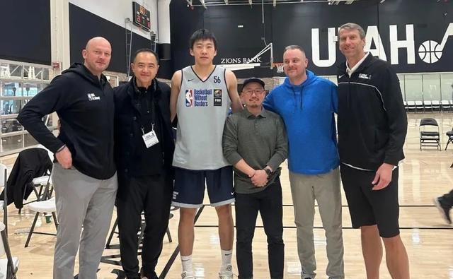 浙江18岁小将打耐高,已签约ncaa名校,曾打爆nba训练