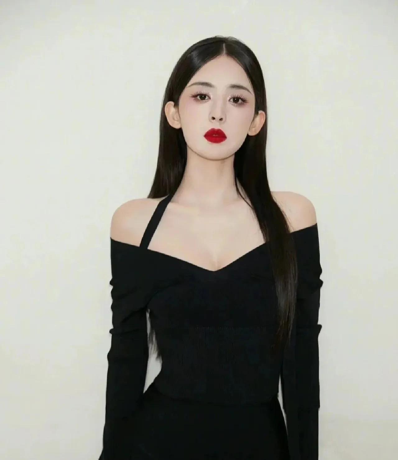 新疆最美之古力娜扎