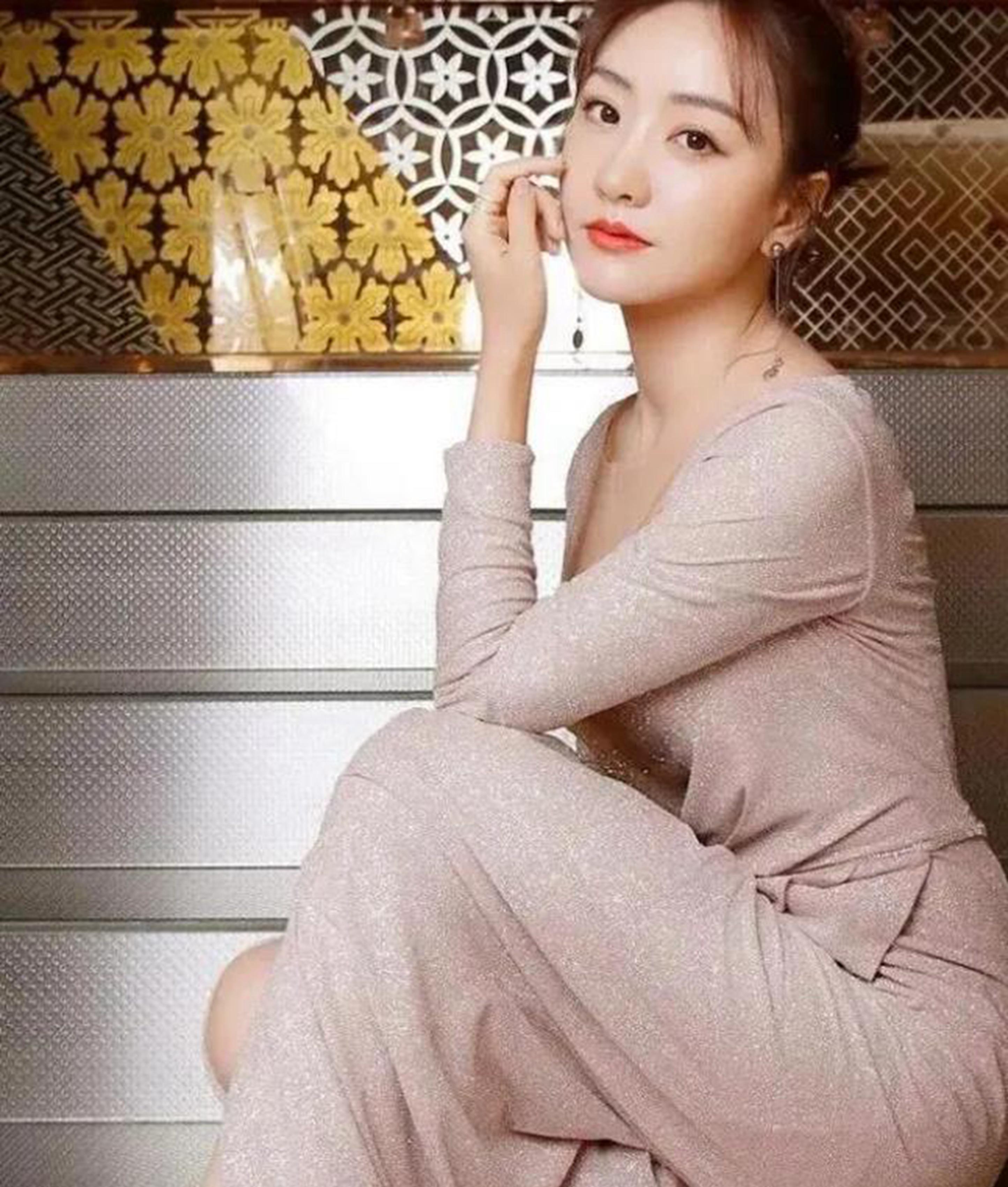 42岁的古装第一美人杨蓉身材饱满,性感迷人,美得让人移不开眼_演技