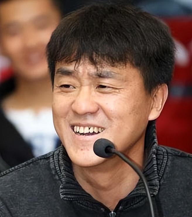 优秀演员何冰:吃饭时捡到个老婆,结婚24年零绯闻_李海洋_中戏_时候