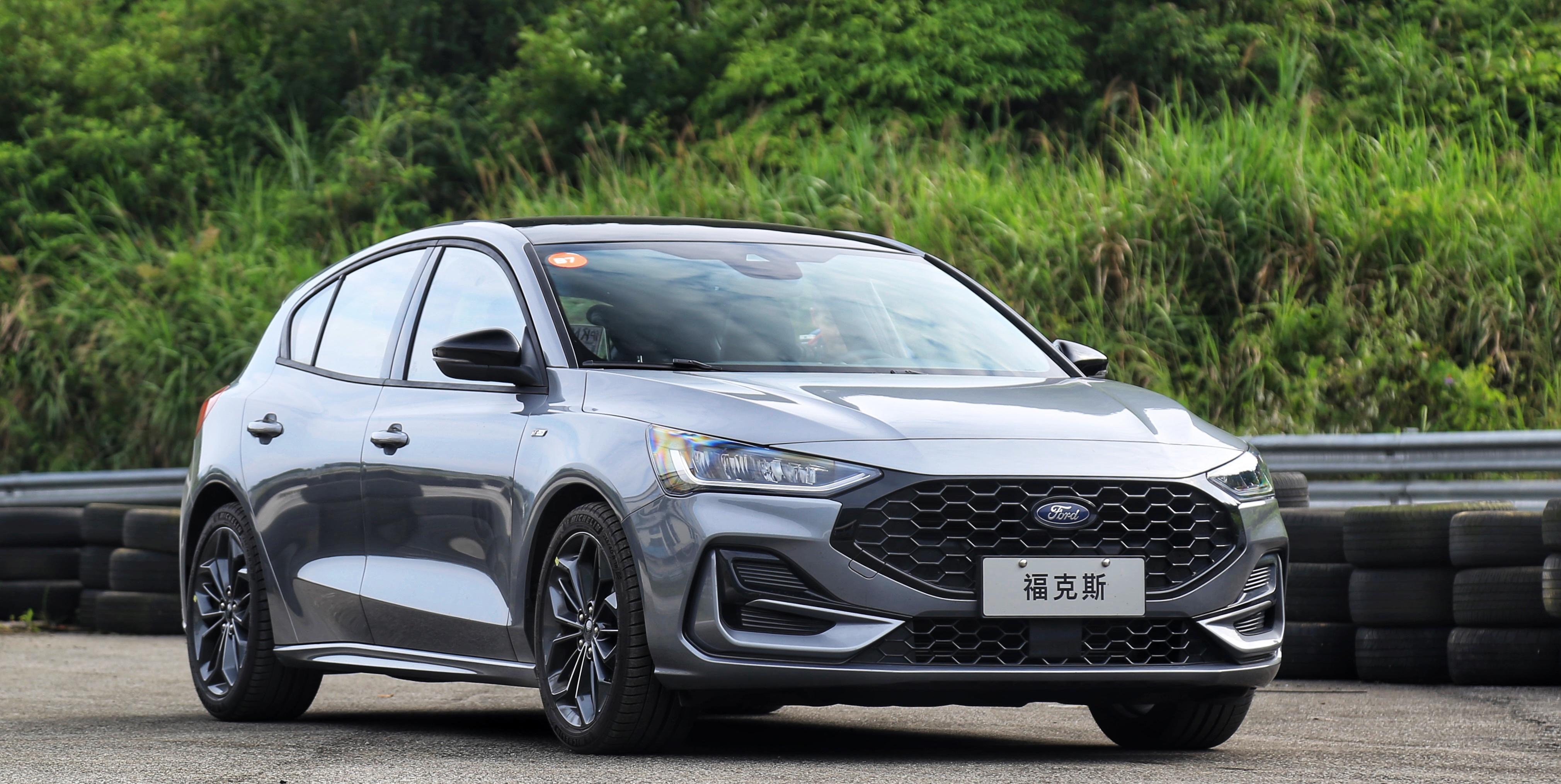 全系4缸,颜值在线,新款福克斯这次改对了!_搜狐汽车_搜狐网