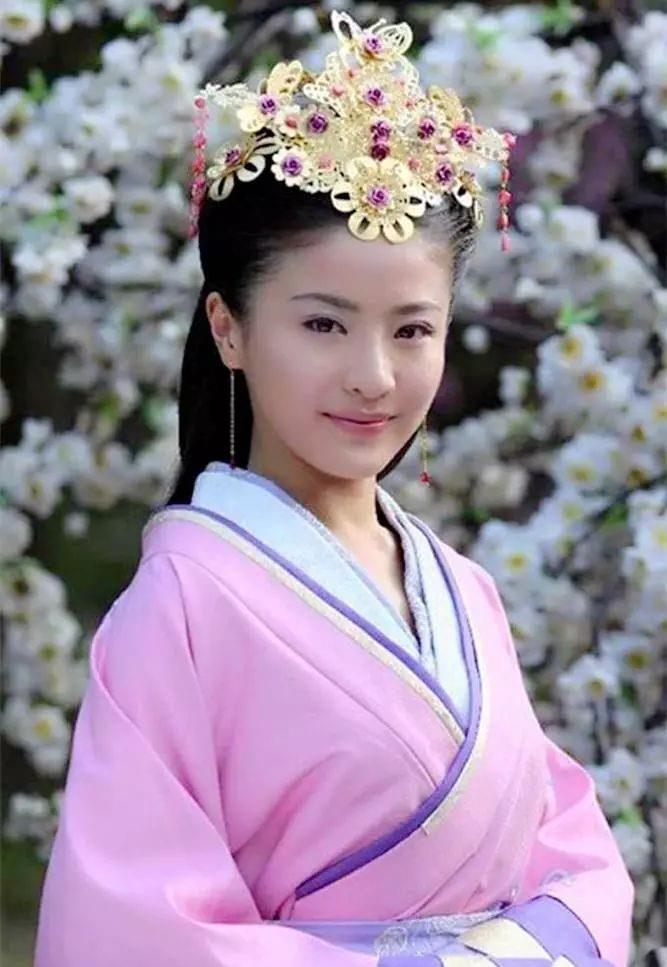 同学,曾被称为小小林青霞,她还是《金玉良缘》女二_贡米_作品_因为