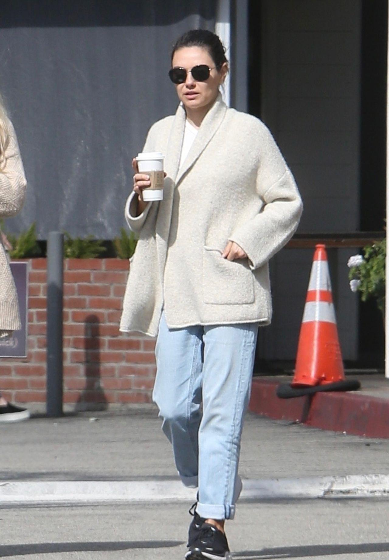 黑人女歌手凯莉·罗兰(kelly rowland)美国模特艾米丽·拉塔科夫斯基