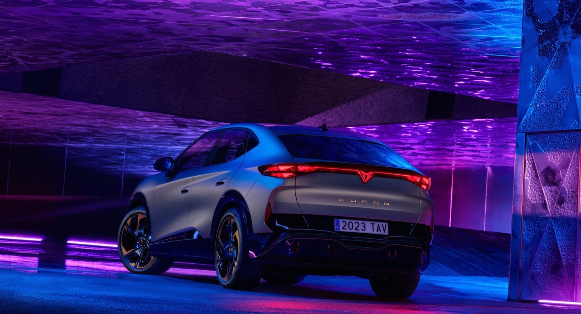 或是大众集团在华最帅纯电轿跑suv,聊cupratavascan,如何破局?