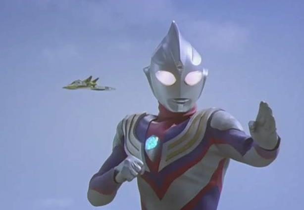 对不起,《特利迦奥特曼》豆瓣7.