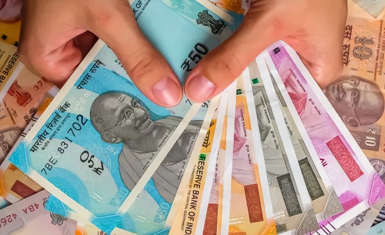 俄罗斯拒收印度卢比,巴基斯坦心领神会,宣布用人民币结算俄石油_贸易