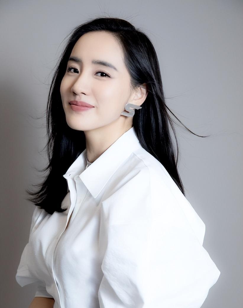 王智_秋雅_武术