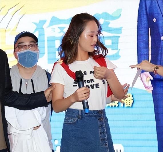 "野心招黑"蓝盈莹:亿万身家不输王思聪,曾逼哭吴昕扇李佳航耳光_白冰