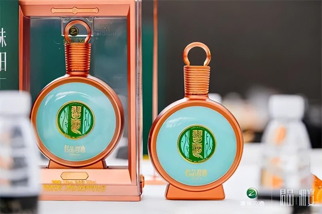 过年了,送礼选什么酒最合适?_产品_茅台_价格