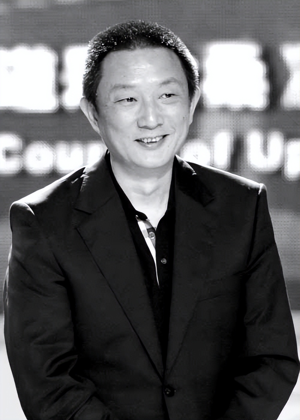 著名导演张黎:5婚5离,如今66岁的我不敢老去,还要照顾老母亲_摄影