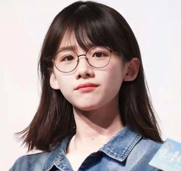 白敬亭清新,龚俊冷艳,想守护蔡徐坤_黄旭熙_女装_张哲瀚