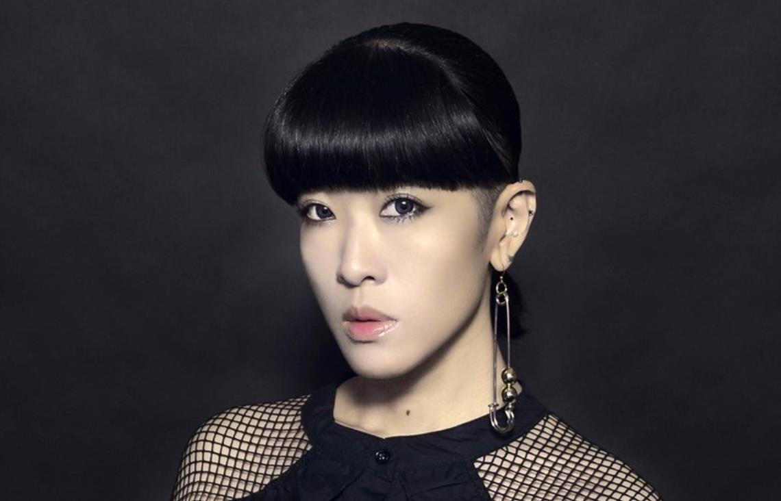 《低调人生》,专辑中的各种问题,都像是武器一样_陈珊妮_音乐_时候