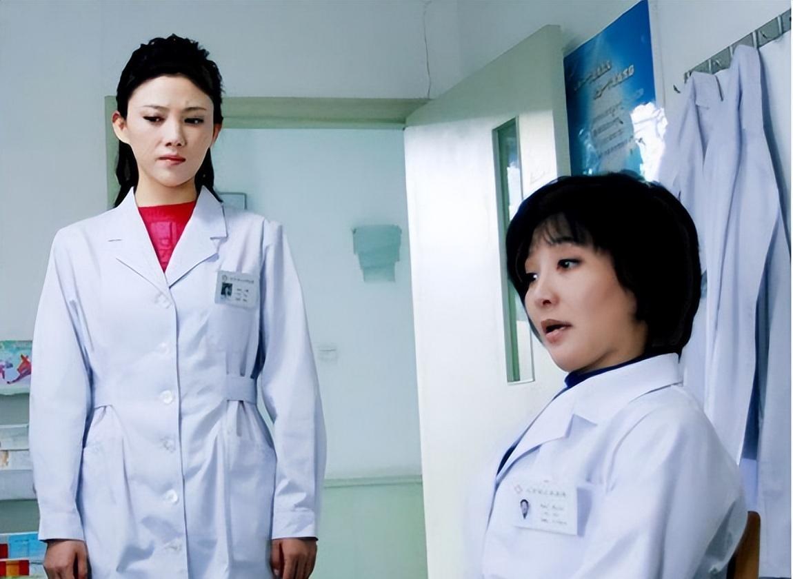 《双核时代》中的李雪玲,《返航》中的刘倩蓉,《海岛之恋》中的艾丽莎
