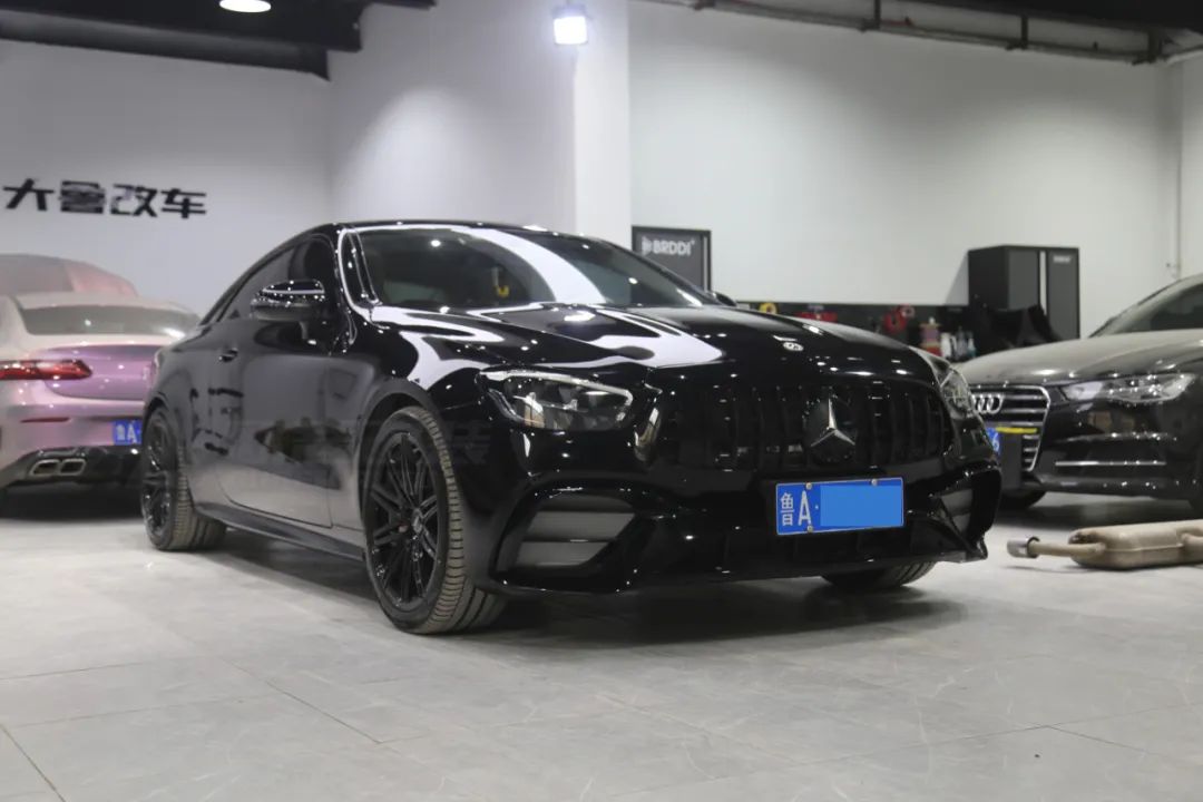 奔驰e coupee53升级后唇尾喉 原厂座椅加热 原厂电尾门竖杠中网 亮黑