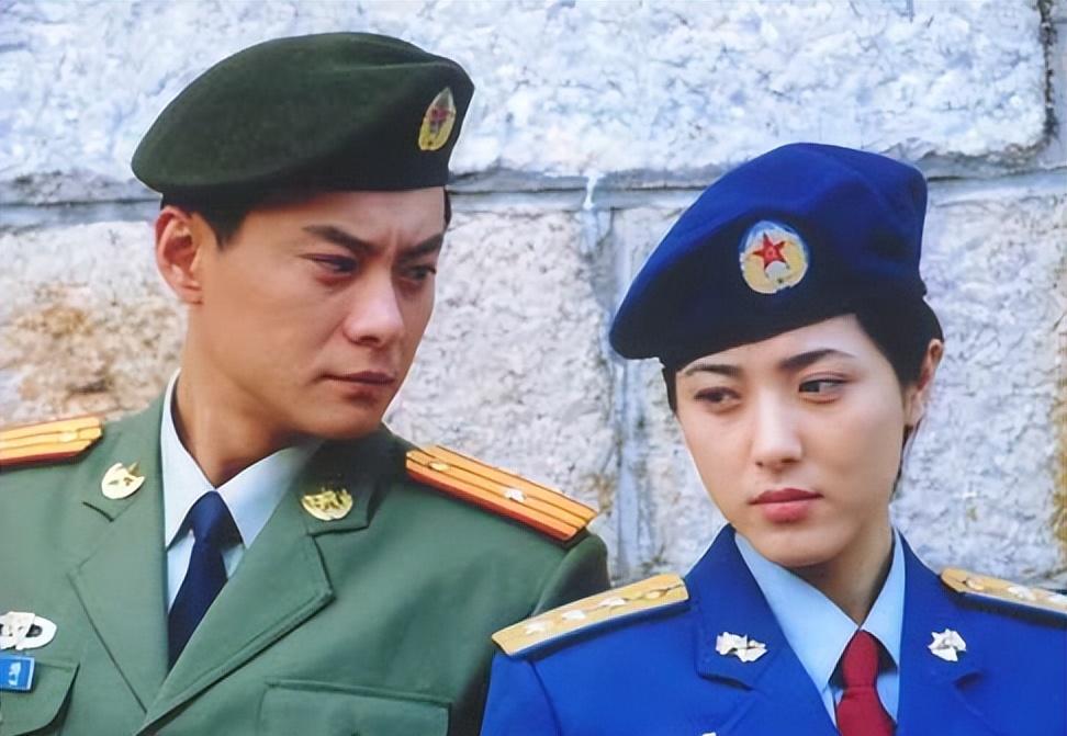 演员曾黎:两百年一遇的美人,历任男友皆相貌平平,45岁仍未婚_李易祥