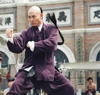 六个版本霍元甲,有人演了两次,有人演了徒弟又演师傅_中华民族_三个
