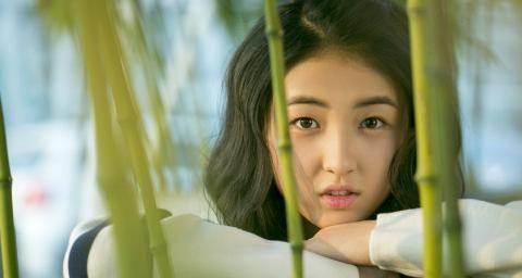 "妹妹"张子枫事业起飞,多部影片登陆2021,演技获圈内认可_黄磊_电影