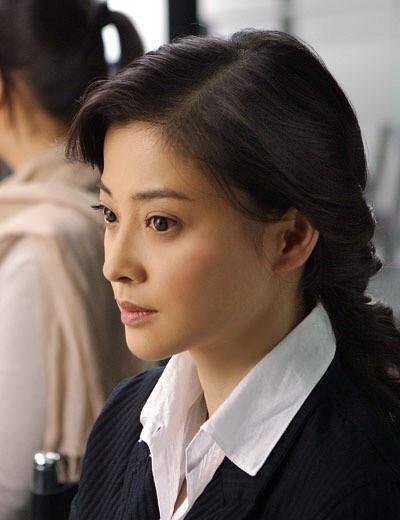 三,中年沉淀梅婷在1997年以后,却和叶大鹰关系变淡了.