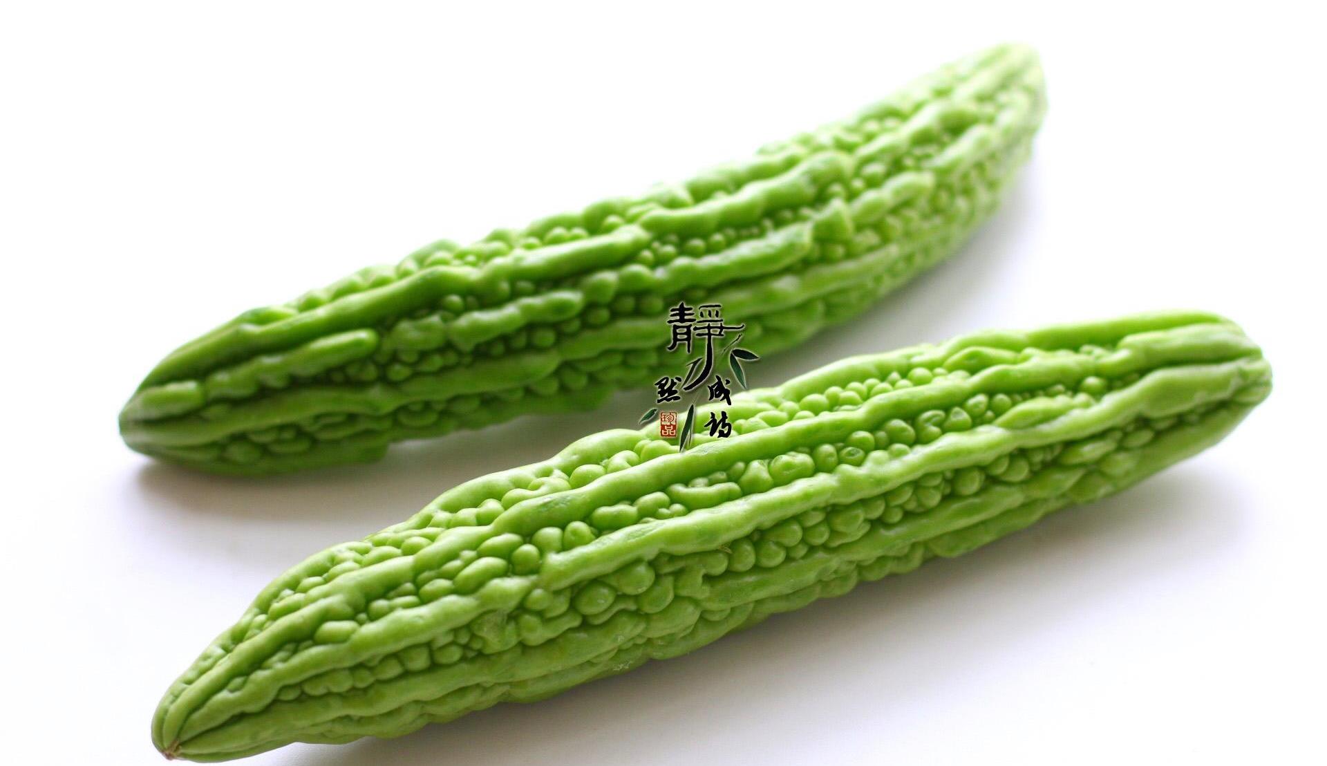 苦瓜这样拌一点儿都不苦,比拍黄瓜还清脆可口,你也快试试看_蔬菜_因为