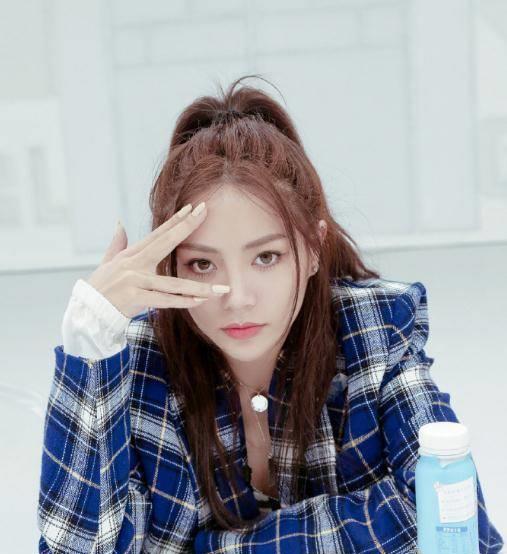 《mama》这首歌将会由谢可寅,陆柯燃,金子涵,许馨文,魏辰这一组,戴萌