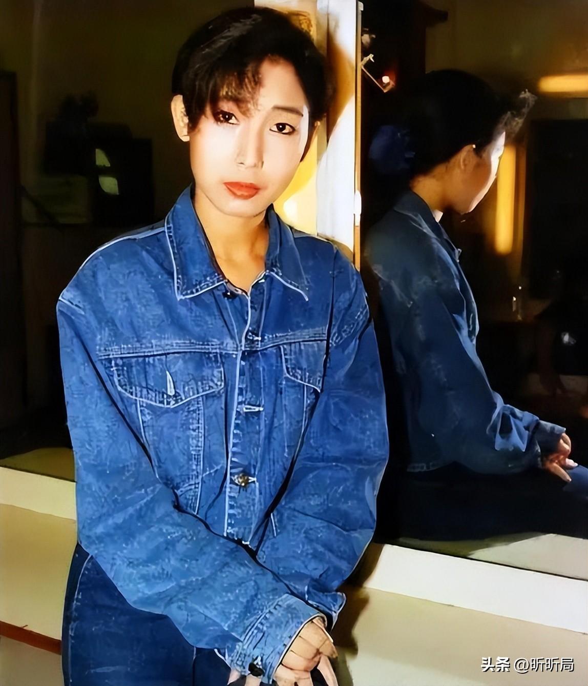 黎芷珊_何鸿燊_因为