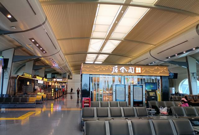 再到重庆江北机场t2航站楼