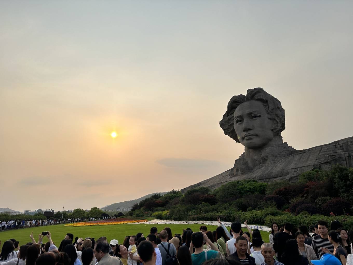 許凱飛馳人生夜遊橘子洲頭_湘江_船票_味道