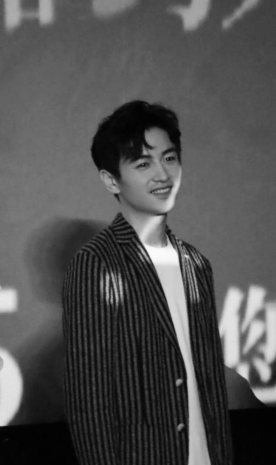 《如影随心》陈晓:才华横溢的实力派从不靠脸吃饭_陆松_电影_时候