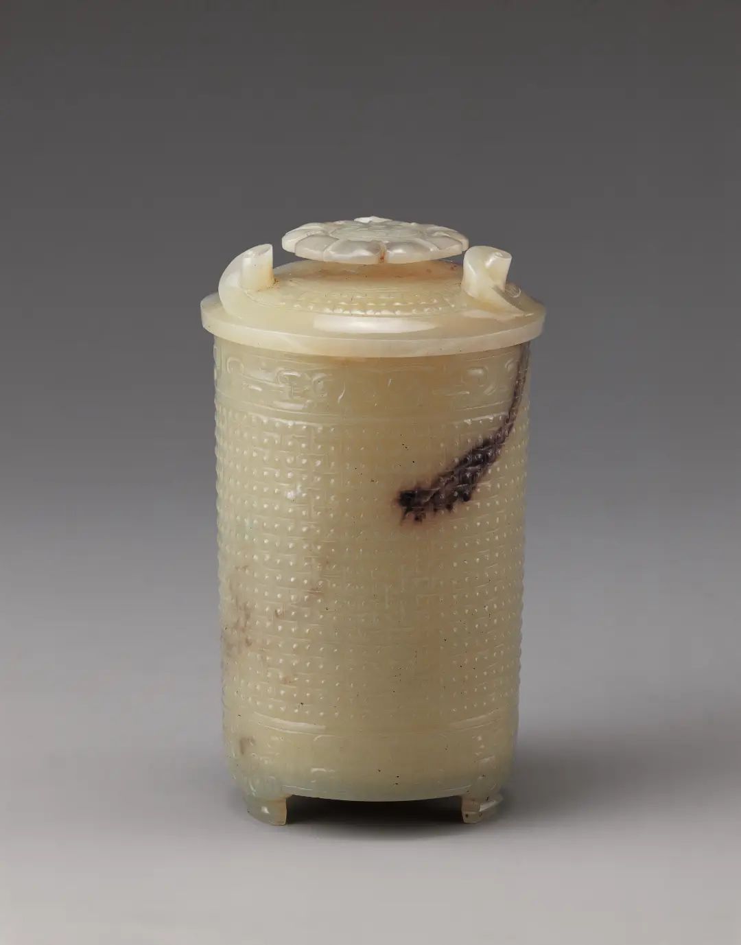 每日认识一件文物|古代顶级酒杯——西汉勾连涡纹玉卮_高祖_纹饰_工艺