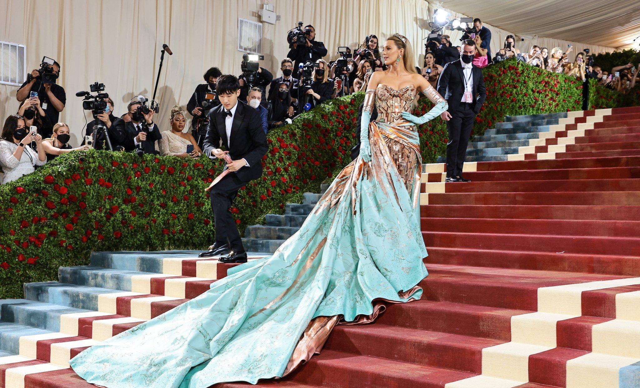 sabrinacarpenter玛德琳·佩奇演员马德琳·佩奇杰瑞德莱托与设计师