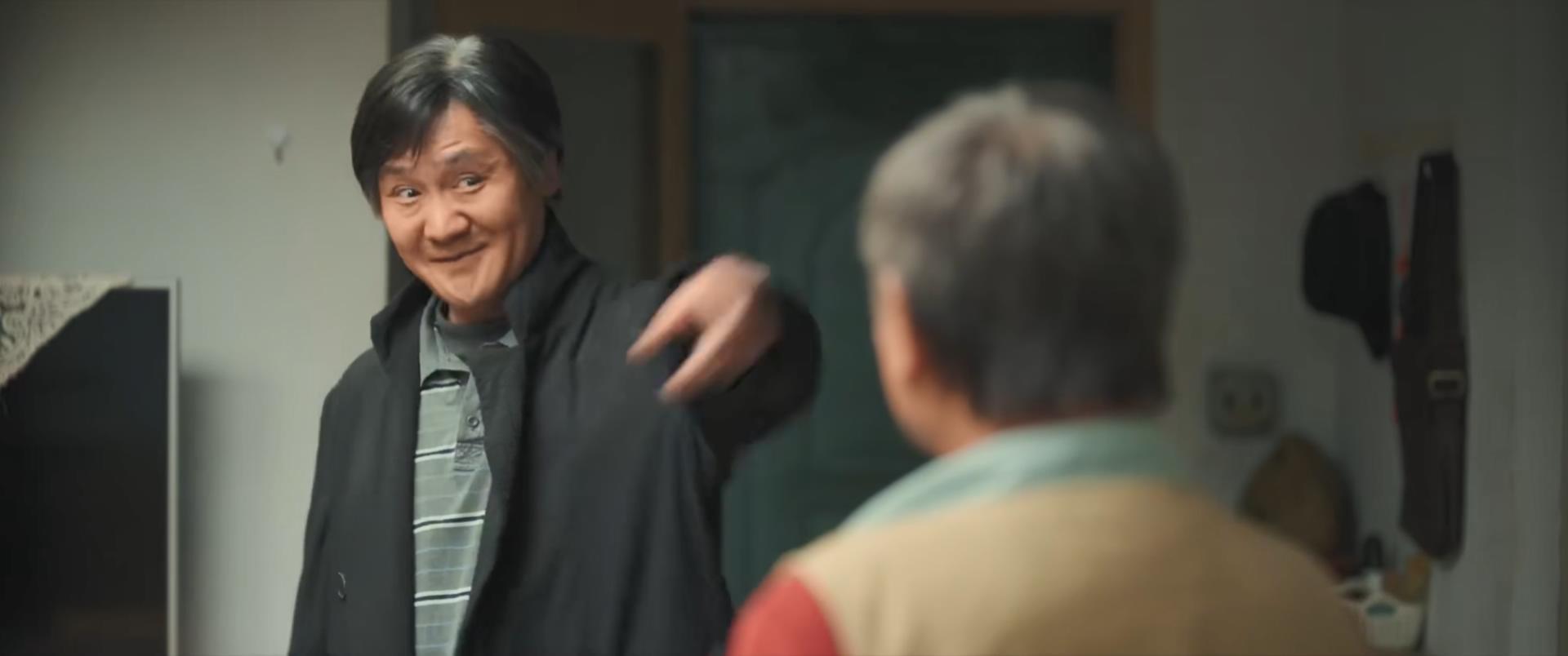 《漫长的季节》-从邢科长的眼神变化看杨一威老师精彩的演技_邢三儿