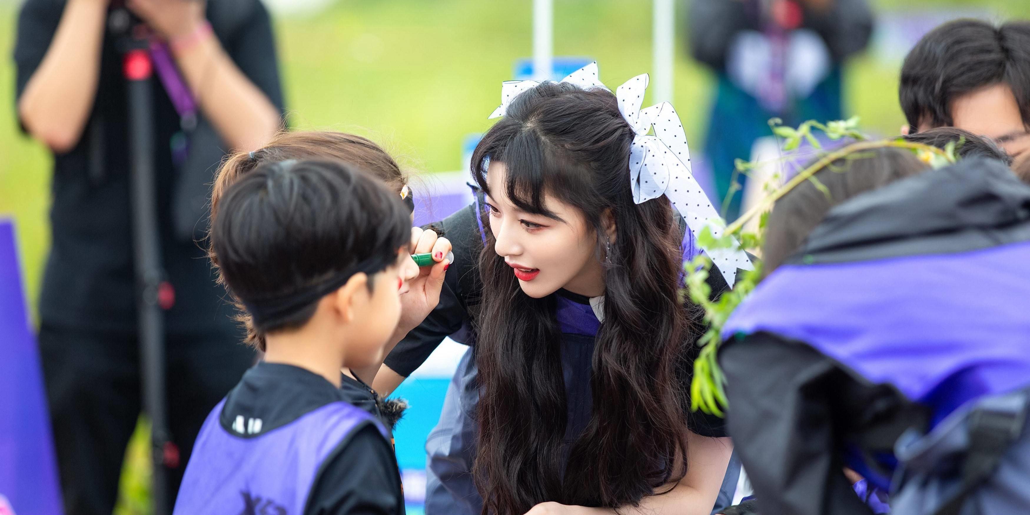 《小巨人运动会》陈立农被众人催生孩子 许佳琪帮孔雪儿追星树苗_郑希