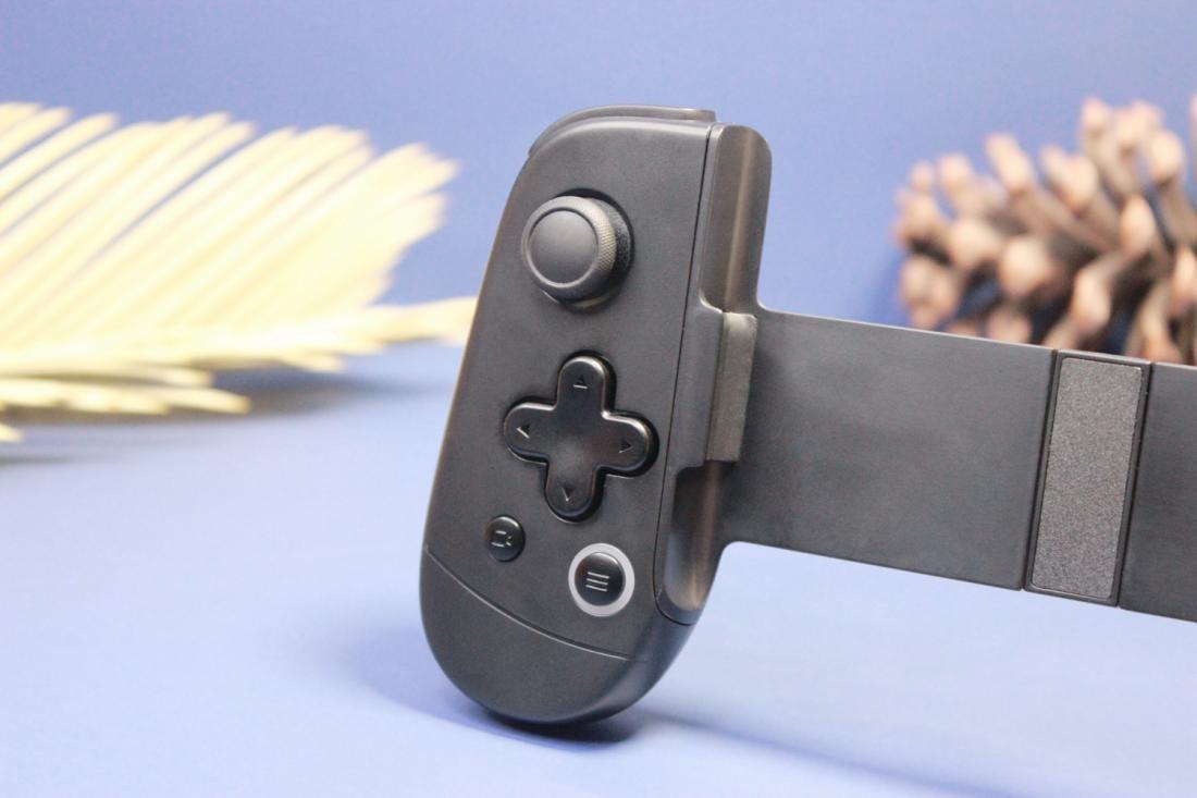 机械按键,手感出色,苹果专用的游戏手柄LEADJOY M1B