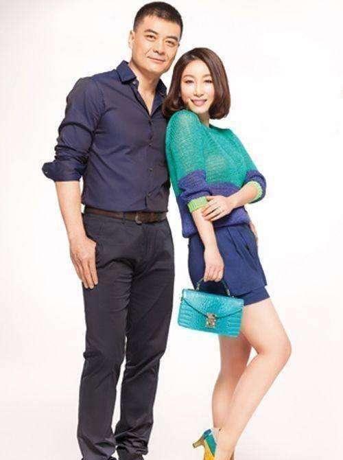 42岁秦海璐,如今生活不能自理,全靠老公包揽家务贴身伺候_王新军_工作