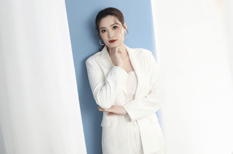 孙晴在网拍模特界的发展之路_网络_梦想_model