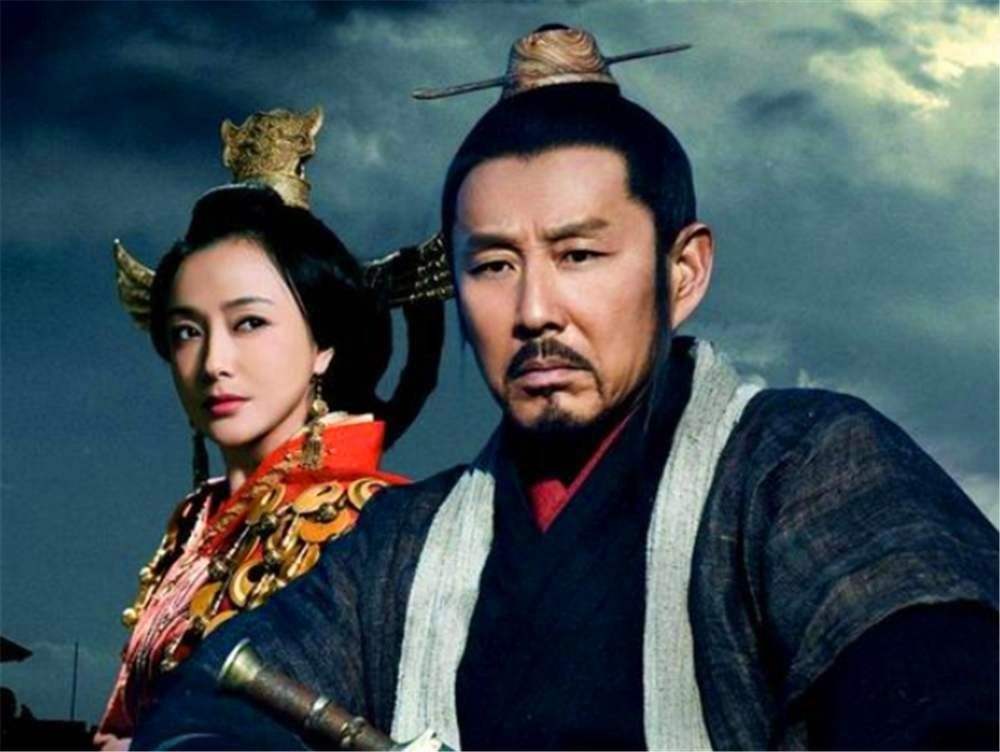 看了吕后的一生,才发现,古今厉害的女人都有一个共