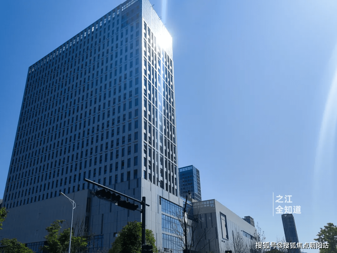 杭州西湖_西投银泰城_欢迎您丨西投银泰城_营销网站丨西投银泰城楼盘