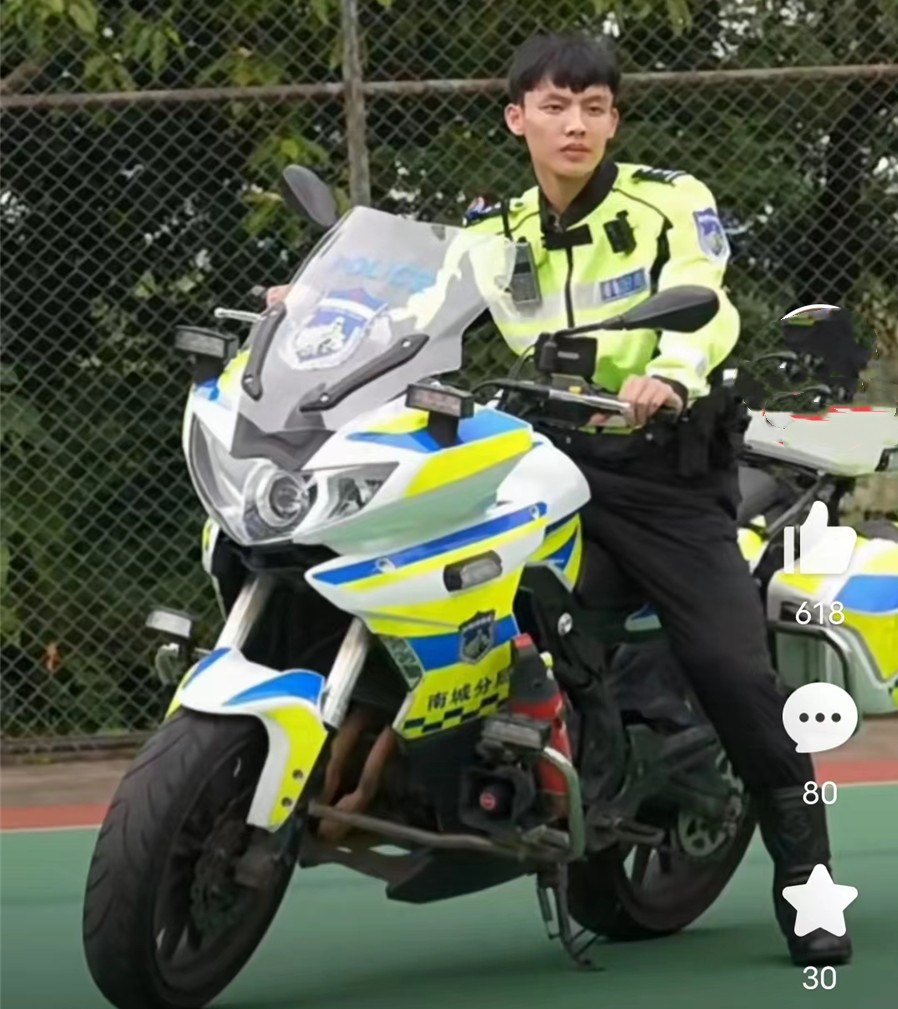 上海5000万交易赵睿,朱芳雨回应,胡明轩伤病曝光,徐杰改行交警_因为