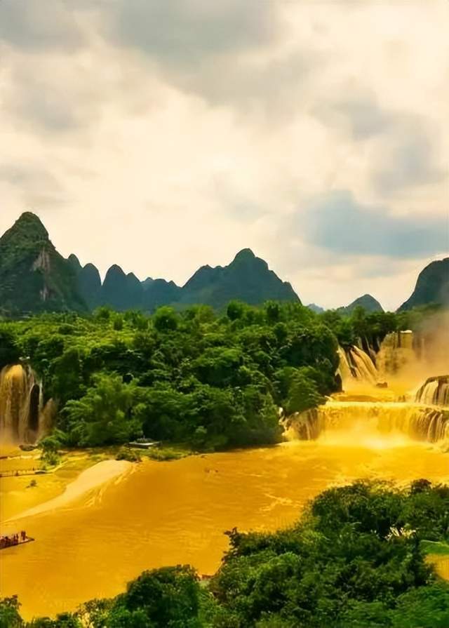 6月10日 | 南宁三街两巷30家景区派送门票!礼品免费领!