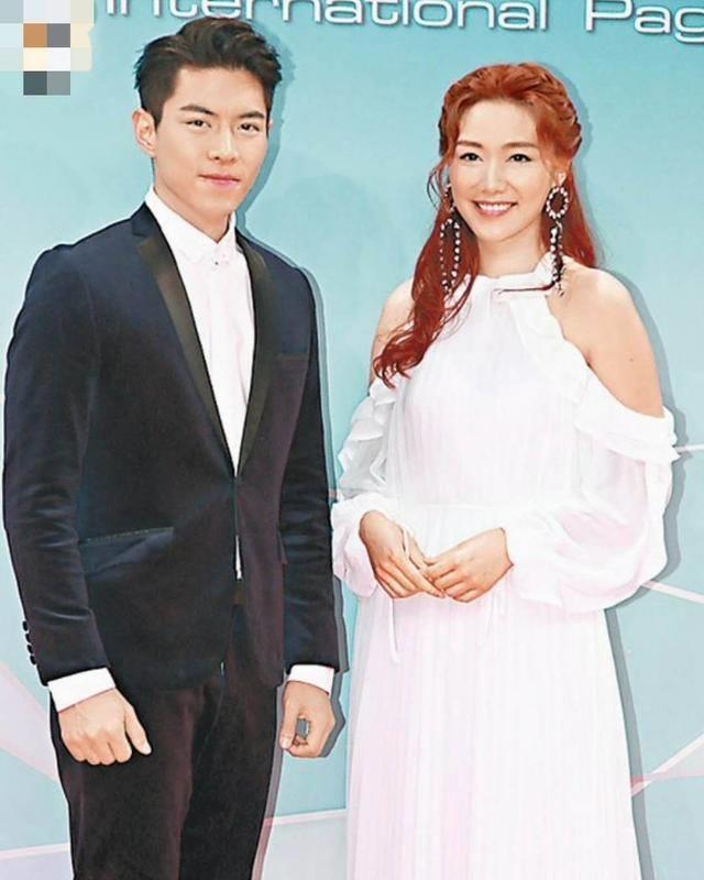 tvb小花承认不会与前男友复合 不会去相亲不会主动去追男生_汤洛雯