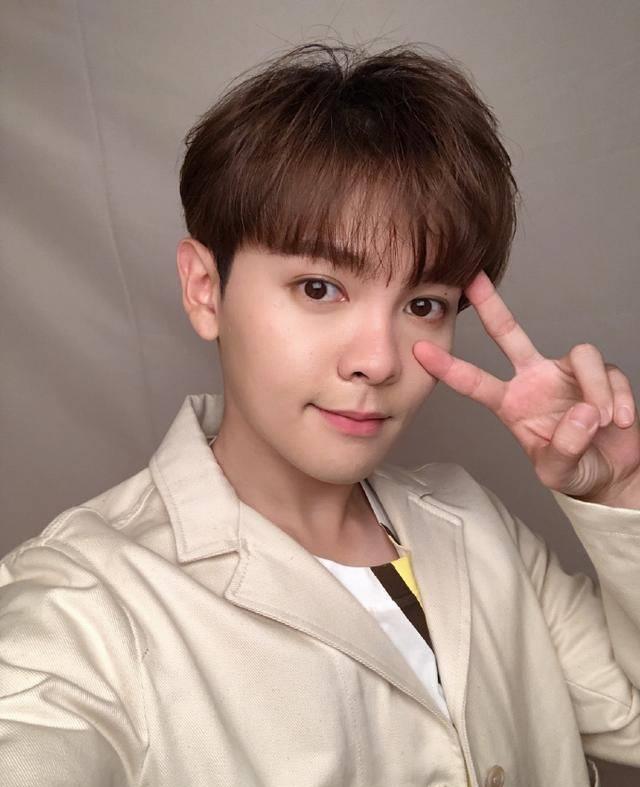 ninepercent成员近况,陈立农对粉丝比心!_王子异_尤长靖_小尤