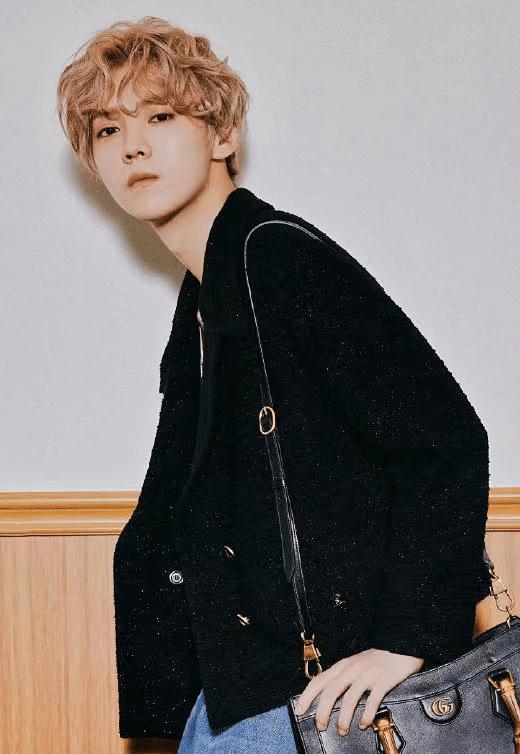 鹿晗重回18岁,全新大片重现exo男团,金发橙色腮红绝了_显得_活力_造型