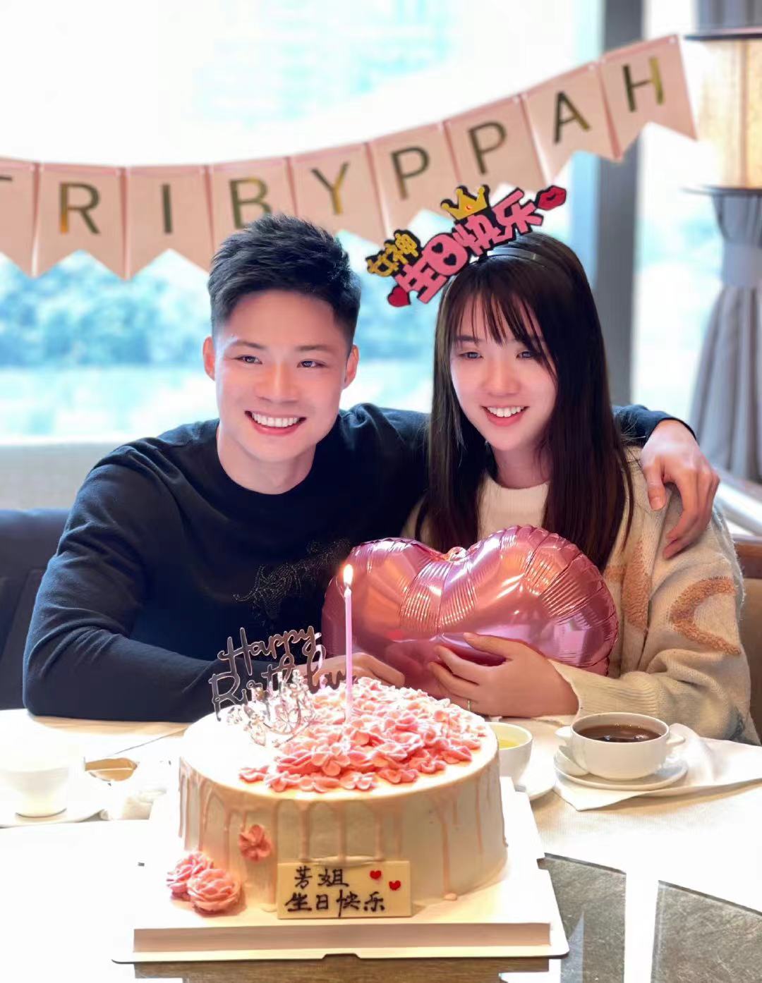 父子三人守护老婆,妻子是小学同学_儿子_林艳芳_男子