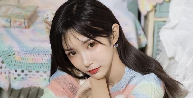 女装大佬男儿身!