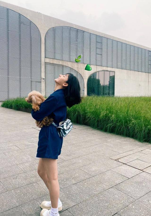 不是吧不是吧,刘雯倪妮也太会穿啦_红榜_时尚_牛仔