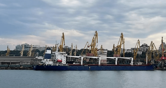 原创
            乌克兰全境发布空袭警报，敖德萨州港口基础设施受损1