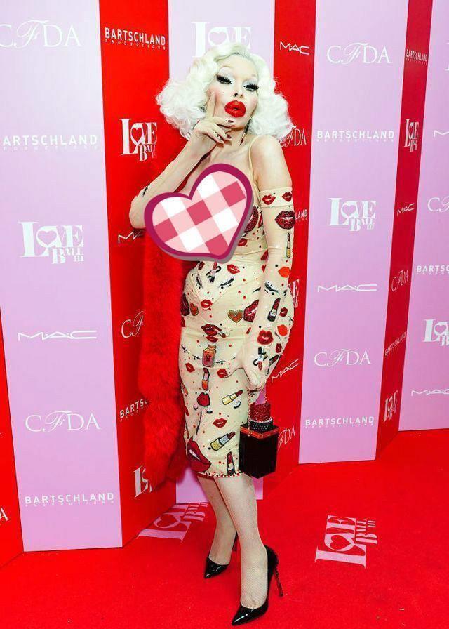 amandalepore「你不漂亮,而且你永远也不会变美,但这没关系,你有比这